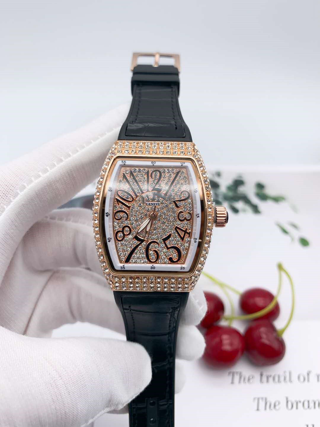 Full diamond belt leisure quartz watch
